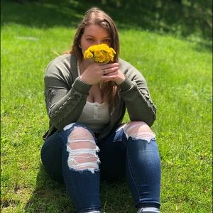 Meet your Posher, Emily